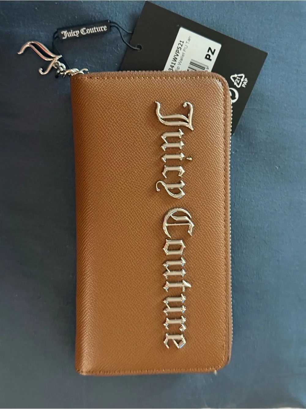 NWT Juicy Couture Jasmine Large Zip Around Wallet Tan Cognac Silver Logo